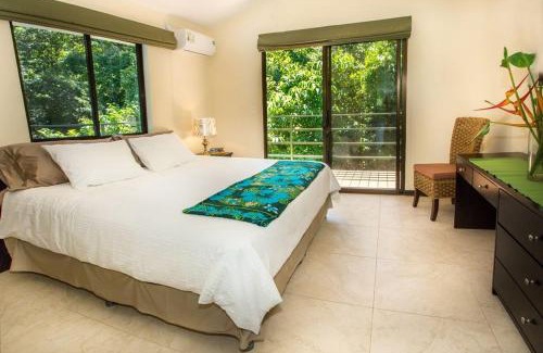 Parrita House | Tropical Paradise Villa - Beautiful Pool, Surrounded by Nature and Wildlife!