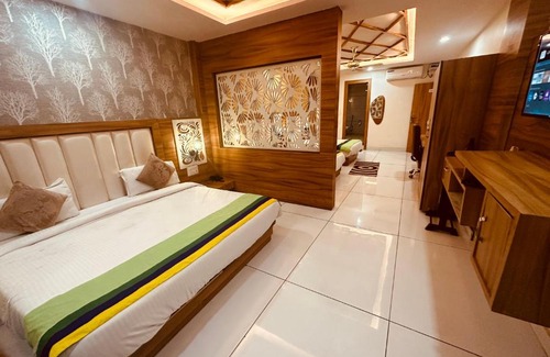 Haridwar Hotel | Tropical Roots - A Four Star Luxury Hotel