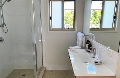 Riordanvale Bed & Breakfast | Tropical self contained Villa