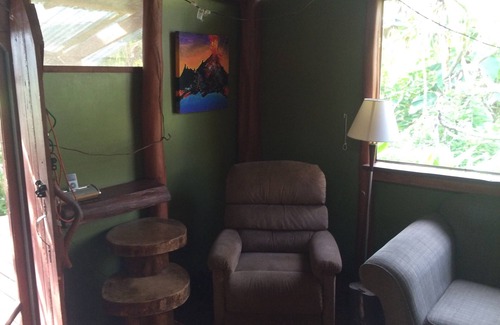 Kehena Cottage | Tropical Tree Guest Cottage near Pahoa, Hawaii
