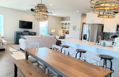 Seagrass House | Tropicali! Wide Beaches of Seagrass - Pool/Kayak/Paddleboard