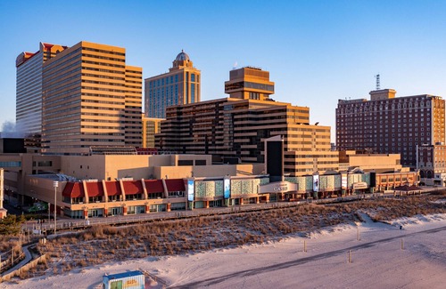 Atlantic City Resort | Tropicana Atlantic City – A Caesars Rewards Destination