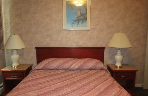 West End Hotel | Tropicana Suite Hotel