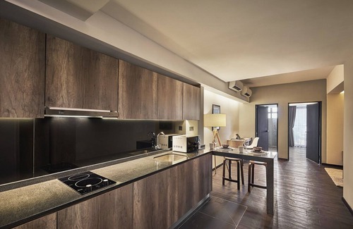 Taman Selamat Apartment | Tropics Eight Suites