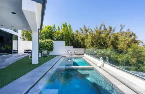 Los Angeles Villa | Troy Hill
