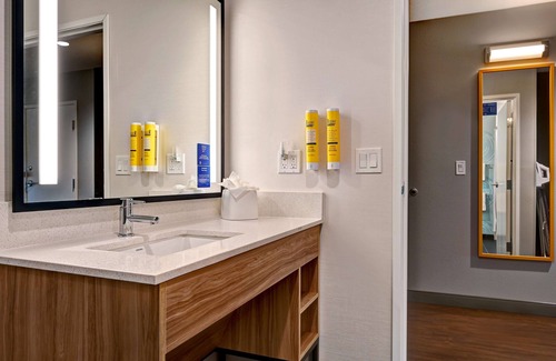 Northeast Heights Hotel | Tru By Hilton Albuquerque North I-25