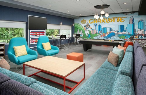 Charlotte Hotel | Tru By Hilton Charlotte Airport Lake Pointe