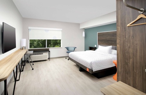 Jeffersontown Hotel | Tru by Hilton Louisville East