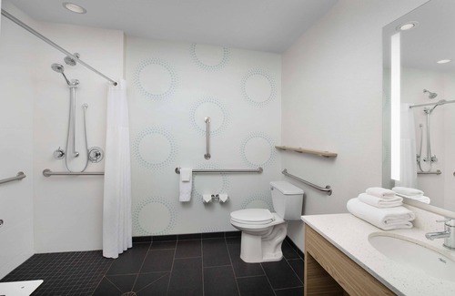 Rapid City Hotel | Tru by Hilton Rapid City Rushmore