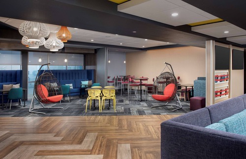 Rapid City Hotel | Tru by Hilton Rapid City Rushmore