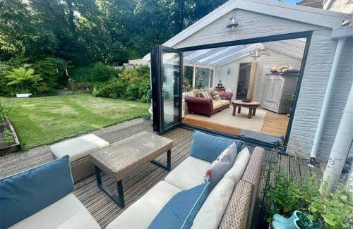 Probus House | Truck House, Luxury accommodation, pet friendly, Probus
