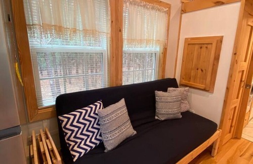 Mentone House | True Tiny Home & Community l 4 Mi To Mentone