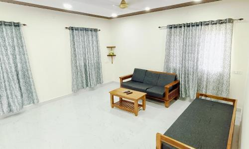 Tirupati Apartment | TrueLife - Chinmai Nivas - Breakfast Included - Modern 2BHK homes for families - Tirumala Mountain View - Fast WiFi - Many restaurants nearby - Hall, AC bedrooms, Modular Kitchen - Android TV - 250 Jio Channels - Top Service with lots of Love
