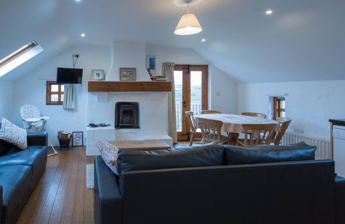 Bushmills Cottage | Truin Cottage: 3 BD Cottage