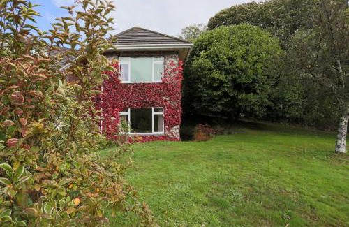 Truro Apartment | Truro apartment in a stunning quiet location