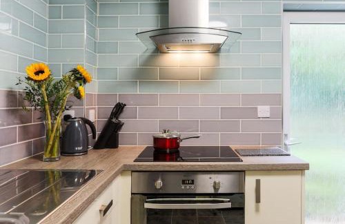 Truro Apartment | Truro apartment in a stunning quiet location
