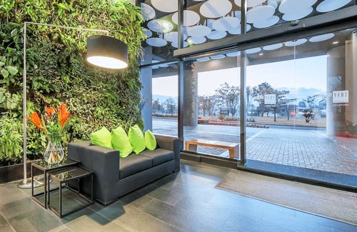 Bogota Hotel | TRYP by Wyndham Bogotá Embajada