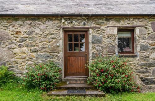 Dinas House | Tryfan Cottage