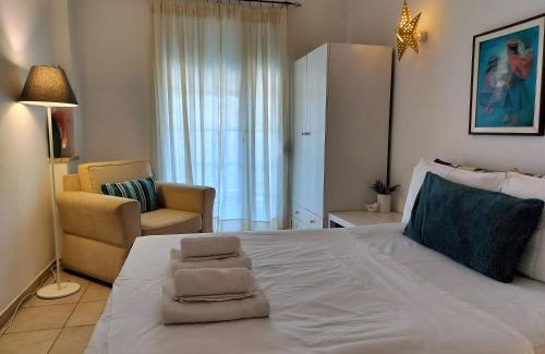 Agios Pavlos Apartment | Trykonos Oasis Garden - Free Parking - Explore Center on foot - Close to University & Helexpo