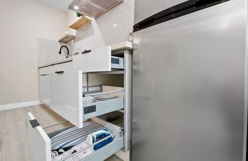 La Puente Apartment | tsgv-lp364-b-wos-es-1-1