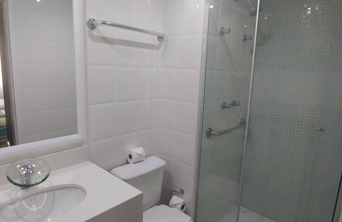 Indianopolis Hotel | Tsue The Palace Flat