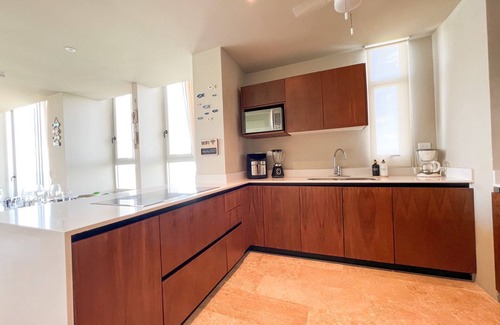 Yucatan Peninsula Apartment | Tu Oasis Moderno con Vista al mar en Telchac!