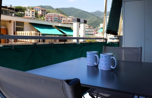 Rapallo Apartment | Tubino 8