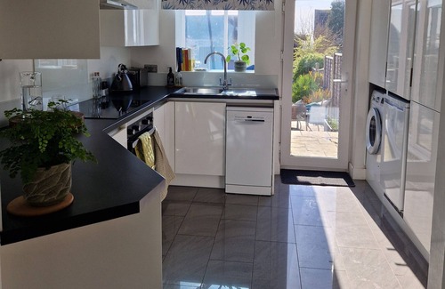 Southwick House | Tucked between the sea and the South Downs. Easy access to Brighton