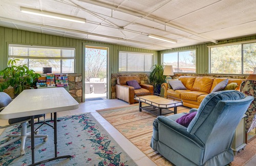 Tucson Apartment | Tucson Desert Getaway: Pet Friendly, Mountain View