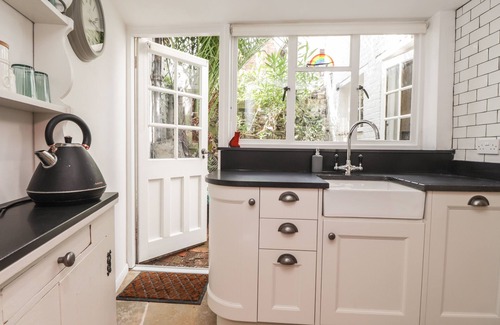 Sandwich Cottage | Tudor Cottage