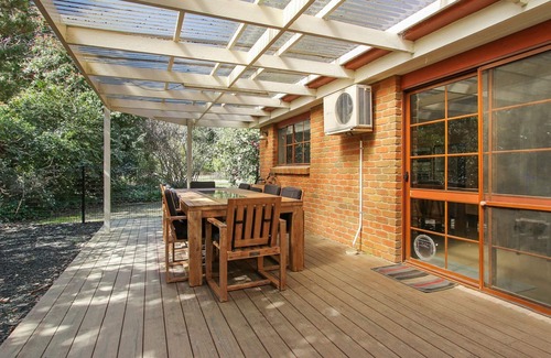 Bright House | Tudor House - Large Family Home with shared pool