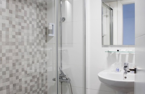 Zahara de la Sierra Hotel | TUGASA Hotel Arco de la Villa