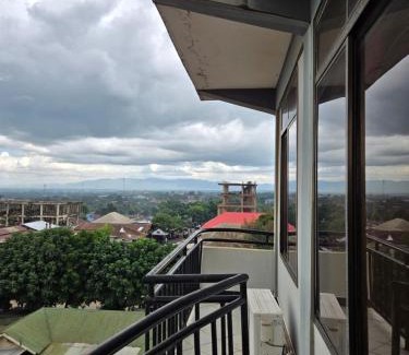 Moshi Hotel | Tulivu Urban - Twiga Hotel