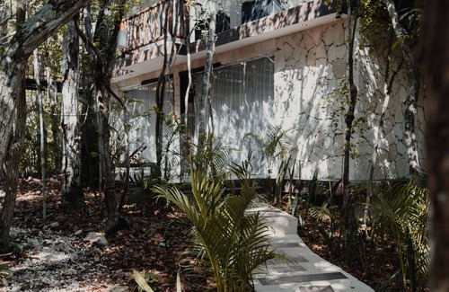 Chemuyil Villa | Tulum Jungle Villa 2BR and 2 Sofas in Living Room, complete with full bathrooms!