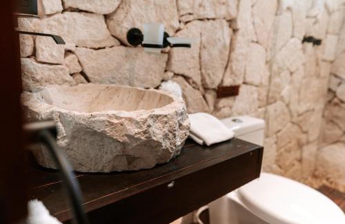 Chemuyil House | Tulum Jungle Villa Agua