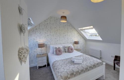 Kineton House | Tunlaw Cottage