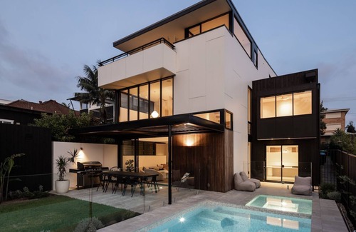 Warriewood House | Turimetta Beach Retreat