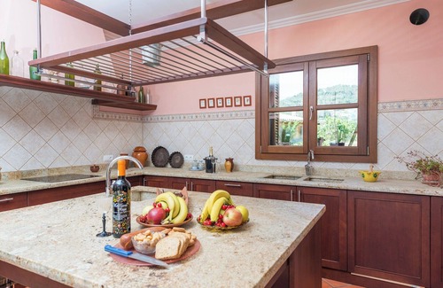 Mancor de la Vall Villa | Turixant Dalt - Villa With Private Pool. Free Wifi