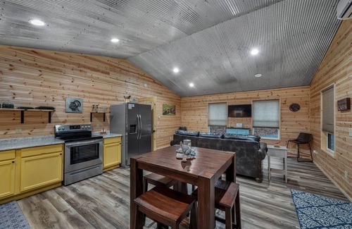 Fort Payne Cabin | Turkey Trot