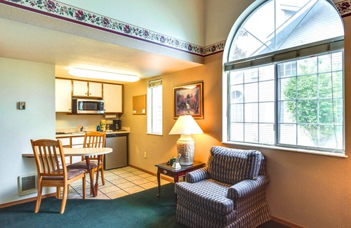 North Spokane House | Turning Leaf Townhome Suites