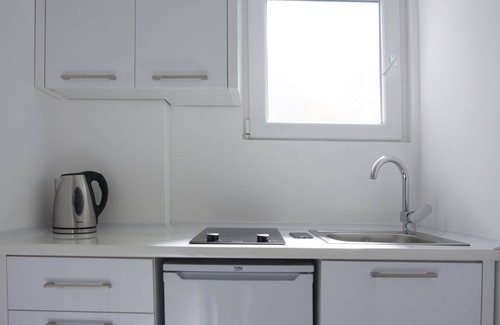 Babin do Apartment | Turquoise gemstone studio