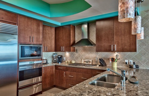 Orange Beach Condo | Turquoise Place Cat's Meow has the IT factor, makes everyone Purr! C2007