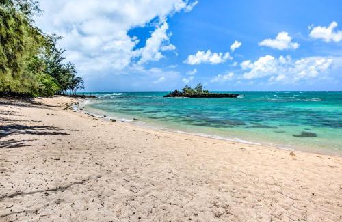 Kahuku Apartment | Turtle Bay Condo with Pool Access and Golf Course!