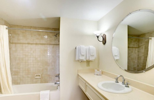 Dam Neck Resort | Turtle Cay Resort