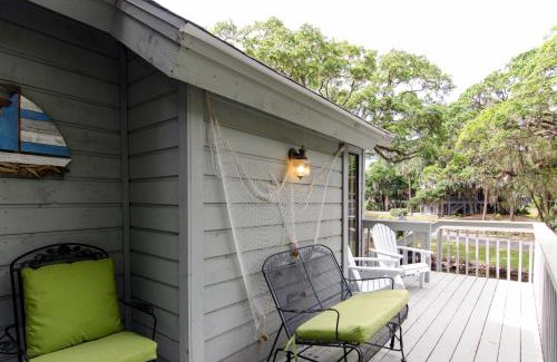 Oak Grove House | Turtle Pond