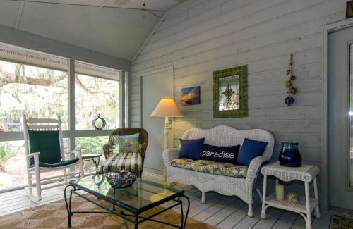 Oak Grove House | Turtle Pond