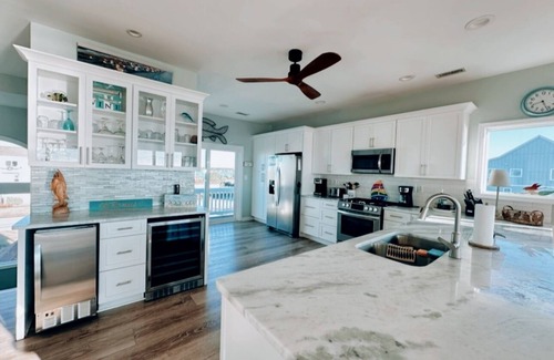 Ocean Ridge House | Turtle's Pace - a 5 bed, 3.5 bath Oceanfront pet friendly