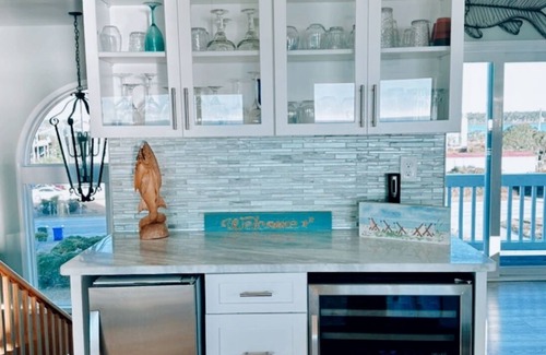 Ocean Ridge House | Turtle's Pace - a 5 bed, 3.5 bath Oceanfront pet friendly