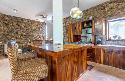 Santa Maria Colotepec Hotel | Turtle Seaview