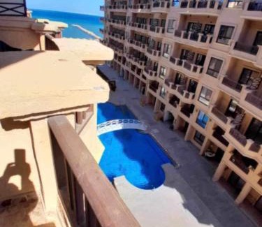 Al Ahyaa Apartment | Turtles beach resort hourghada studio view sea view pool private beach jacuzzi security air-conditioned Cafe restaurant on the beach and a large sunny balcony